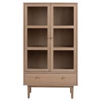 Vitrin Larisa tölgy